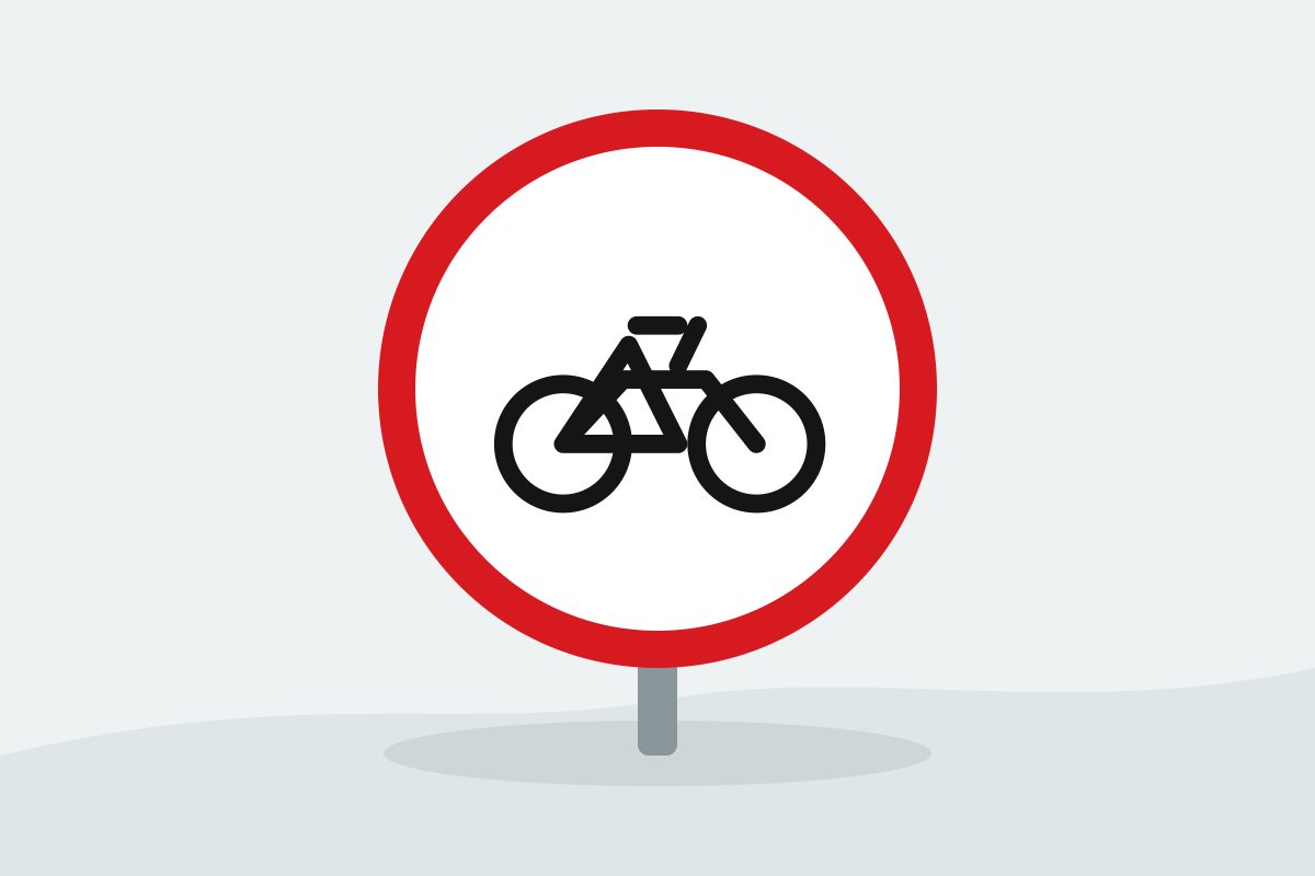 Eigenständig gezeichnetes Verkehrszeichen mit einem rot umrandeten weißen Kreis und einem schwarzen Fahrrad.